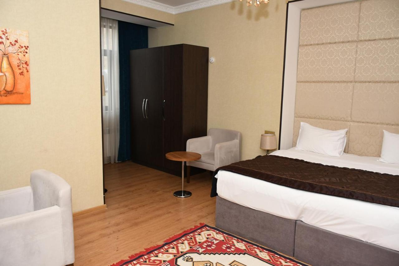 Square Baku Hotel Экстерьер фото