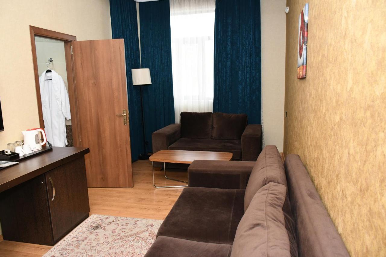 Square Baku Hotel Экстерьер фото